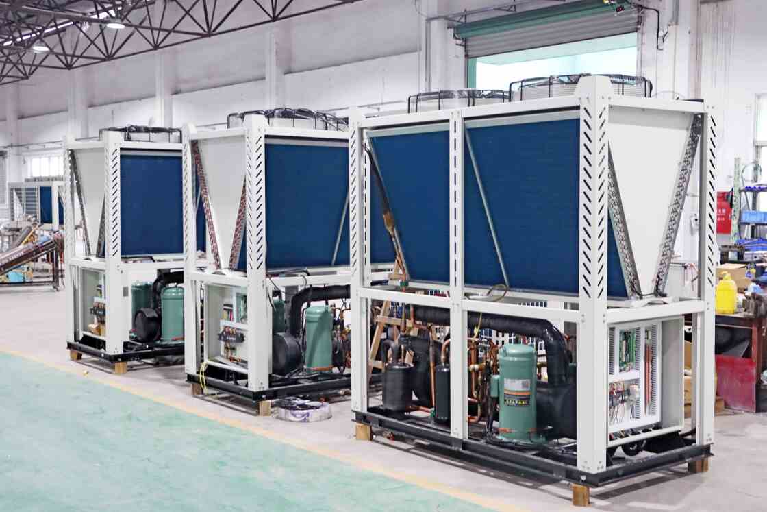 65KW 130KW R410A Scroll Type Air Cooled Water Chiller AC Units For Commercail Building